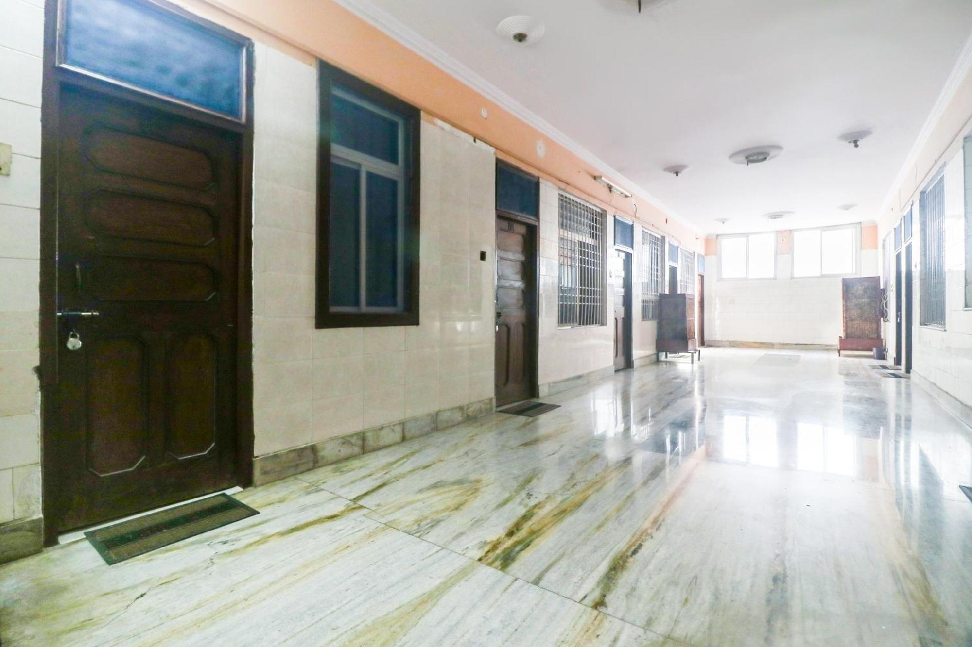 Spot On Hotel Anand Bhawan Aligarh Ngoại thất bức ảnh