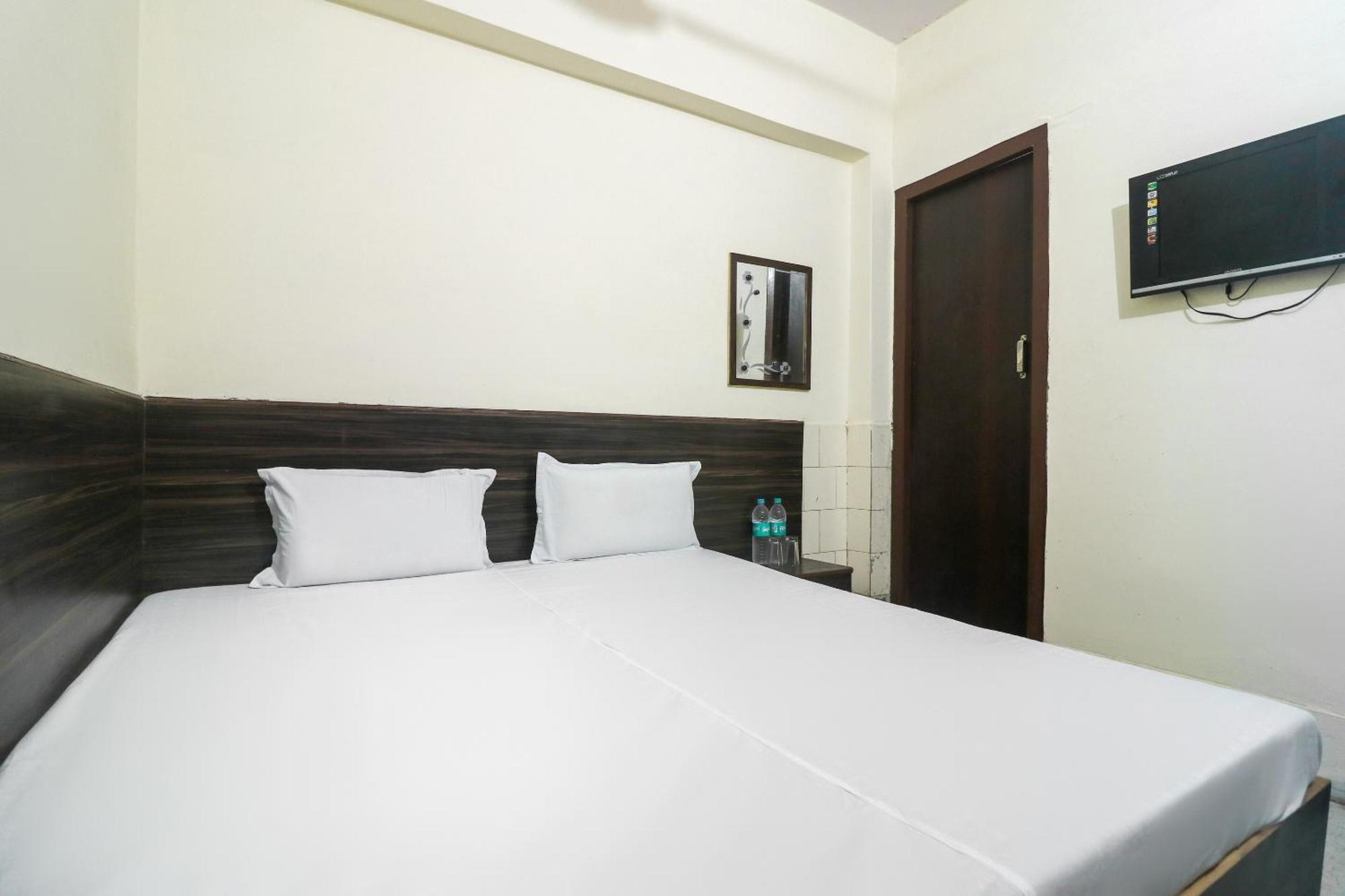 Spot On Hotel Anand Bhawan Aligarh Ngoại thất bức ảnh