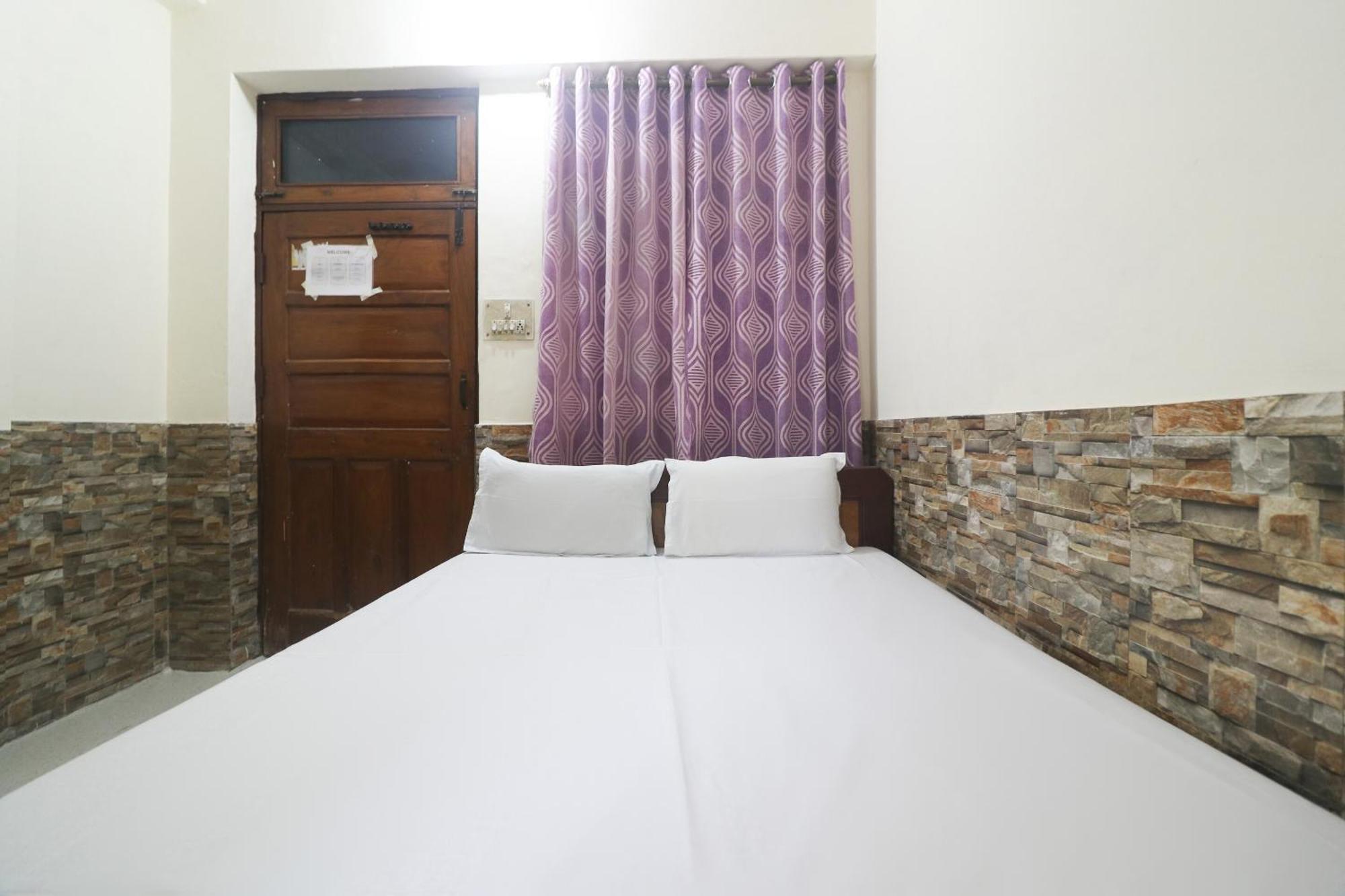 Spot On Hotel Anand Bhawan Aligarh Ngoại thất bức ảnh
