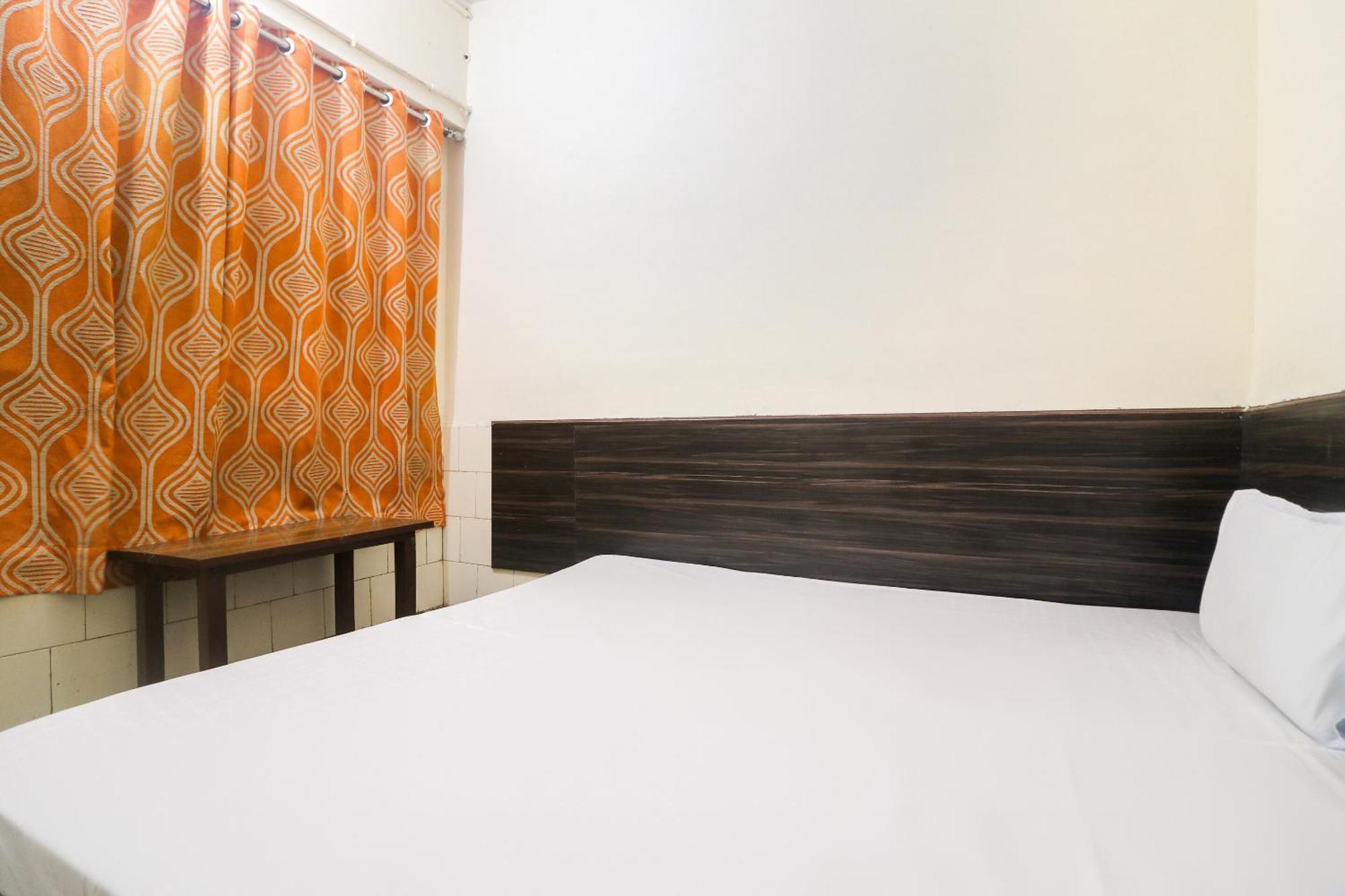 Spot On Hotel Anand Bhawan Aligarh Ngoại thất bức ảnh